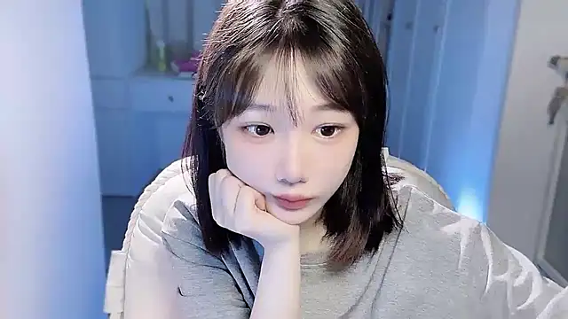 Ccc7-'s Live XXX Chat