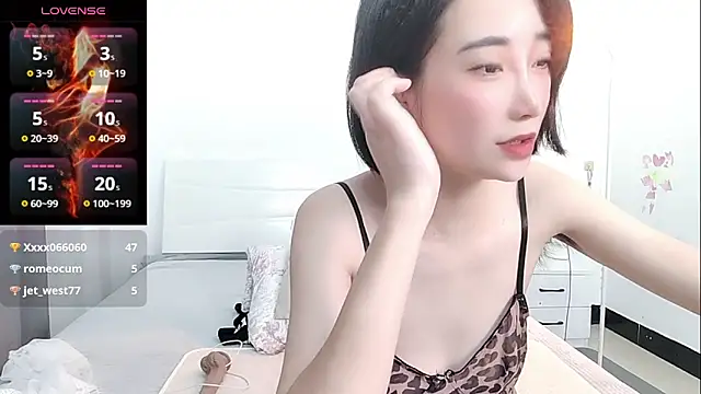 YIWA-2000 라이브 XXX 채팅