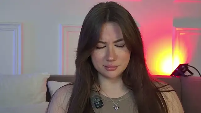 XXX chat uživo modela MeganStrane