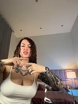 Tattitude_ Chat XXX live