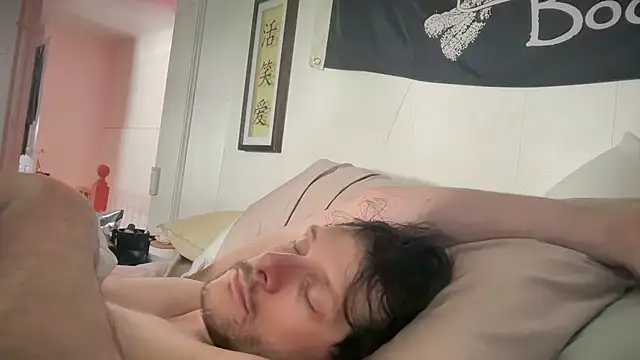 MasterDaddyCool élő XXX-chatje