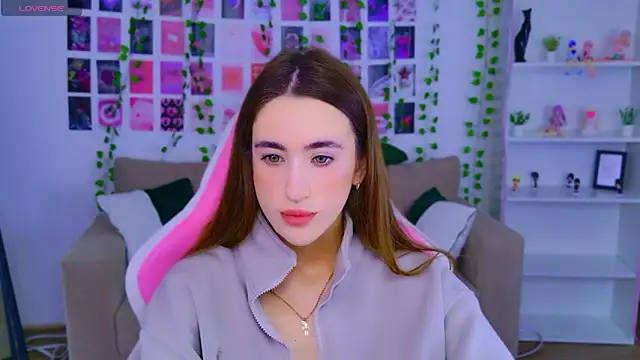 XXX chat uživo modela MadisonRen