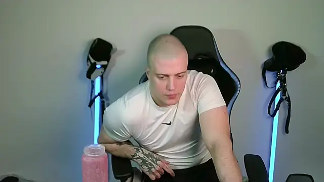 Bigbaald – Naživo XXX chat