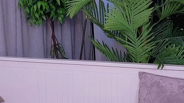 Živý XXX chat LanaReals