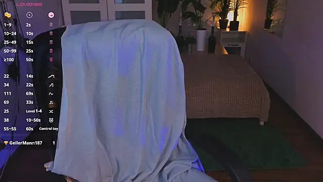 kittenlolla 现场XXX聊天