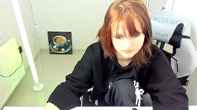GoldenKiss live XXX chat