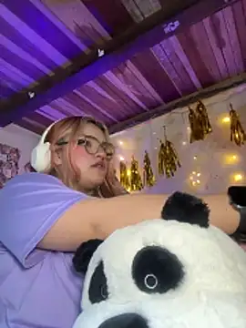 Sophia_Weest99 Chat XXX live