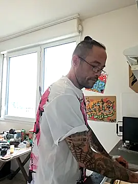 Mr_Graffitimile লাইভ XXX চ্যাট