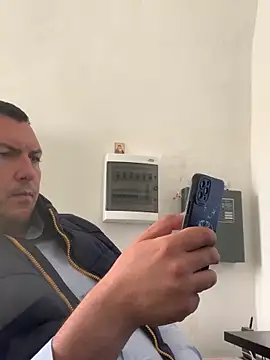 Mike8523 live XXX chat