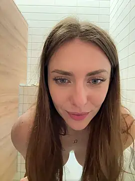 Chat +18 de MariiD ao vivo