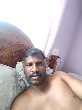Chat XXX ao vivo de Paramkeerthi