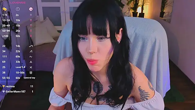 Chat +18 de kittenlolla ao vivo