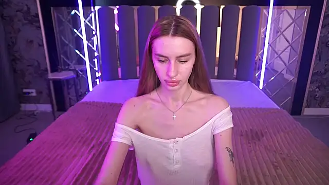Snow_WhiteeeX's Live XXX Chat