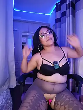 PiscisGirl Show in webcam