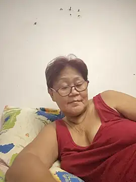 Sunflower1956's Live XXX Chat