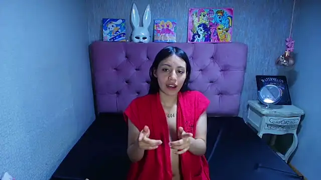 valentinashine Adlı Modelin Canlı XXX Sohbeti