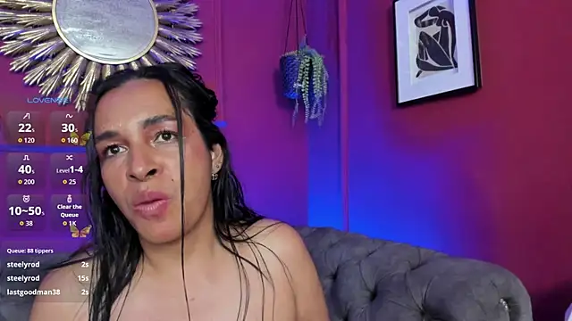 Rosie_Stone Chat XXX in diretta