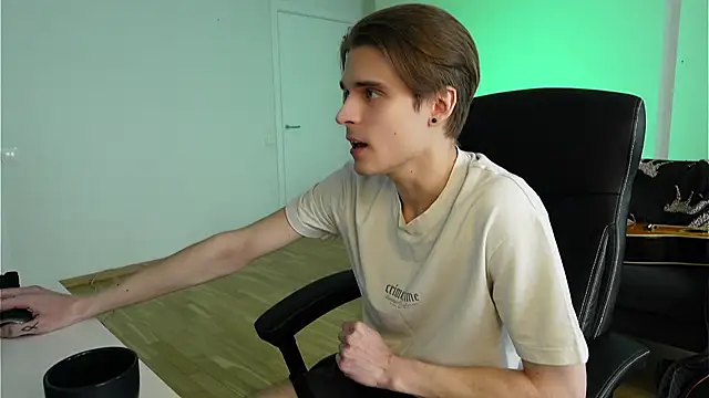 Вебкам-шоу David_Heath