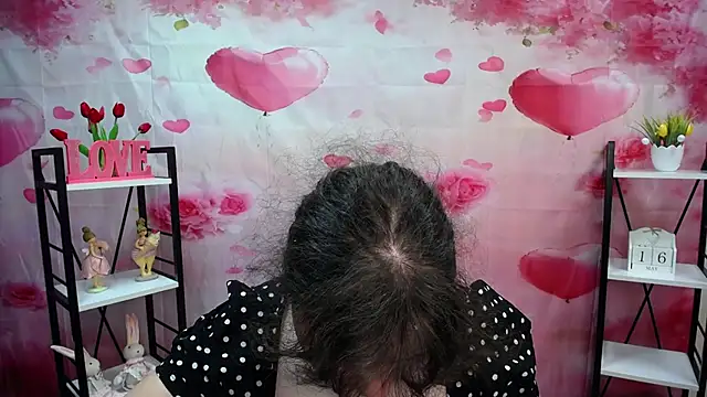 NeonilaLisova Chat XXX in diretta