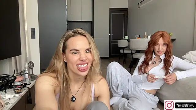 diffgirls2 Chat XXX in diretta