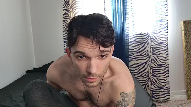 JackDesFeux Adlı Modelin Canlı XXX Sohbeti