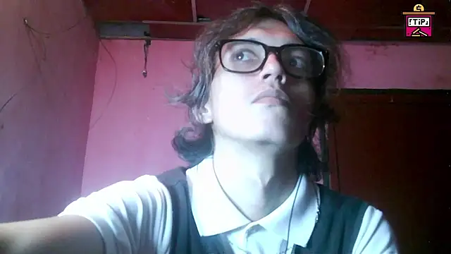 cherryuwu webcam show