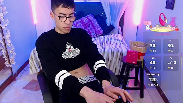Andy_Norton's Live XXX Chat