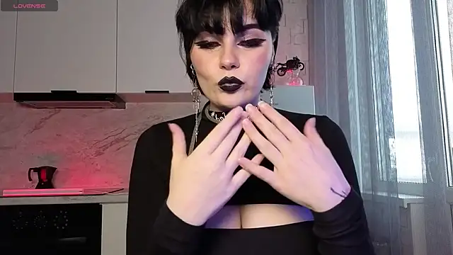 IntrigueYourDay Live XXX-chat