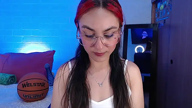 Amy66 Chat XXX in diretta