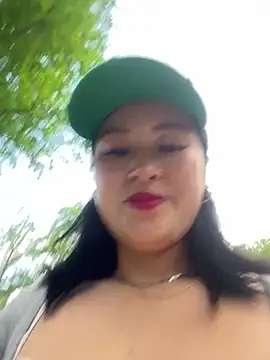 Czat XXX na żywo – Yolanda9
