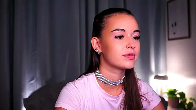 Fawnette Live XXX-chat