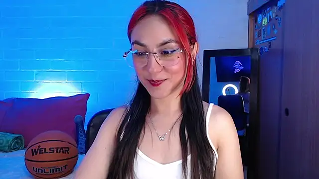 Amy66 Chat XXX in diretta