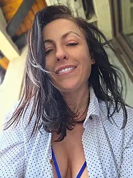 Chatroom XXX en direct de Risky_woman