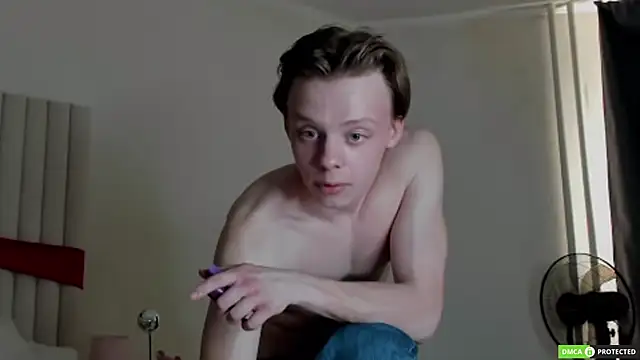SimonWarner's Live XXX Chat