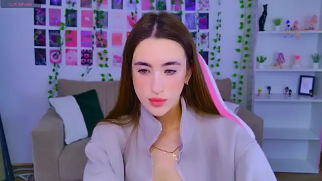 دردشة MadisonRen الجنسية المباشرة