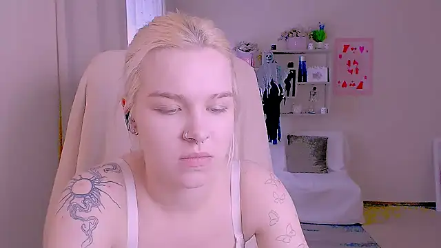 دردشة Hot_Blonda الجنسية المباشرة