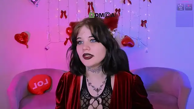 nikki_kiss_ élő XXX-chatje