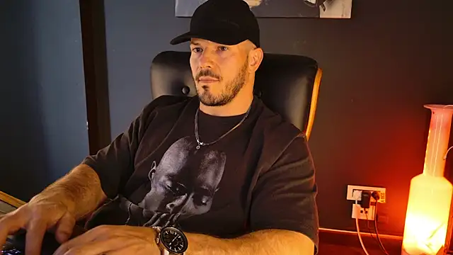 AngeloEricn Live XXX chat