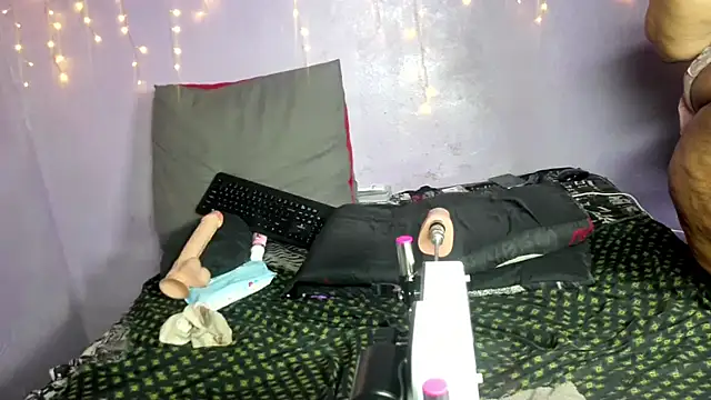 wilmaassylum – Naživo XXX chat