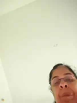 XXX chat uživo modela NakedMILFx