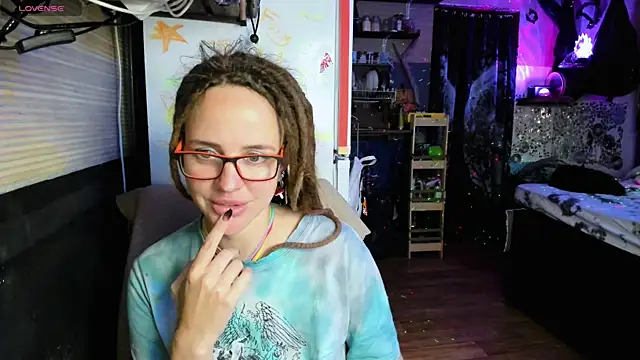 LisaFoxy_y – Naživo XXX chat