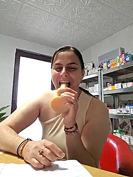 XXX chat uživo modela IsabelleCraft