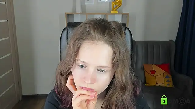 Alina_Mills' Live XXX Chat