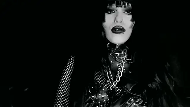 XXIOUX's Live XXX Chat