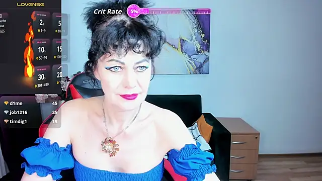 Silvia_Wallec: онлайн-секс-чат