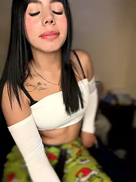 XXX chat uživo modela Laura-Khalifa