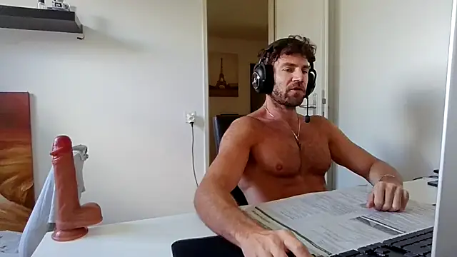 alpha-hunk – Naživo XXX chat