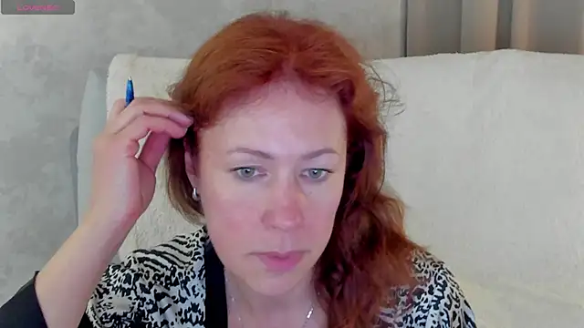 Chat +18 de LeticiaRomano ao vivo