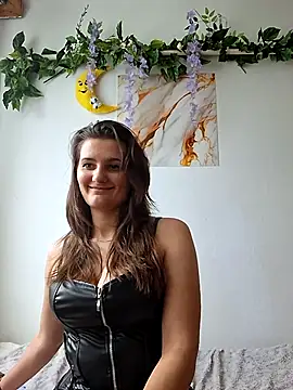 Онлайн чат XXX Nika_aa