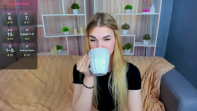XXX chat uživo modela MeowAdel
